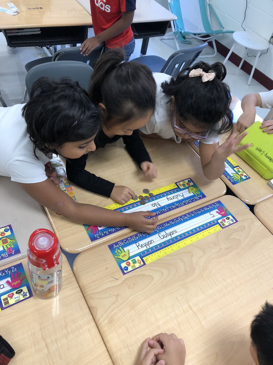 Kbarone04's tweet photo. How are the coins similar?Different? 
🤗 @MadisonsTrust16 https://t.co/AF9gdSRzmH