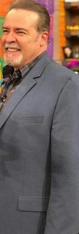 BrisiRuffo's tweet photo. @victoriaruffo31 @victoriaruffo31 YA LE DIJE A CESAR QUE NO ME PELAS. HABER SI A EL SI LE MANDAS UN BESITO 😂😂😍😍 https://t.co/tJ9I8XgiSs