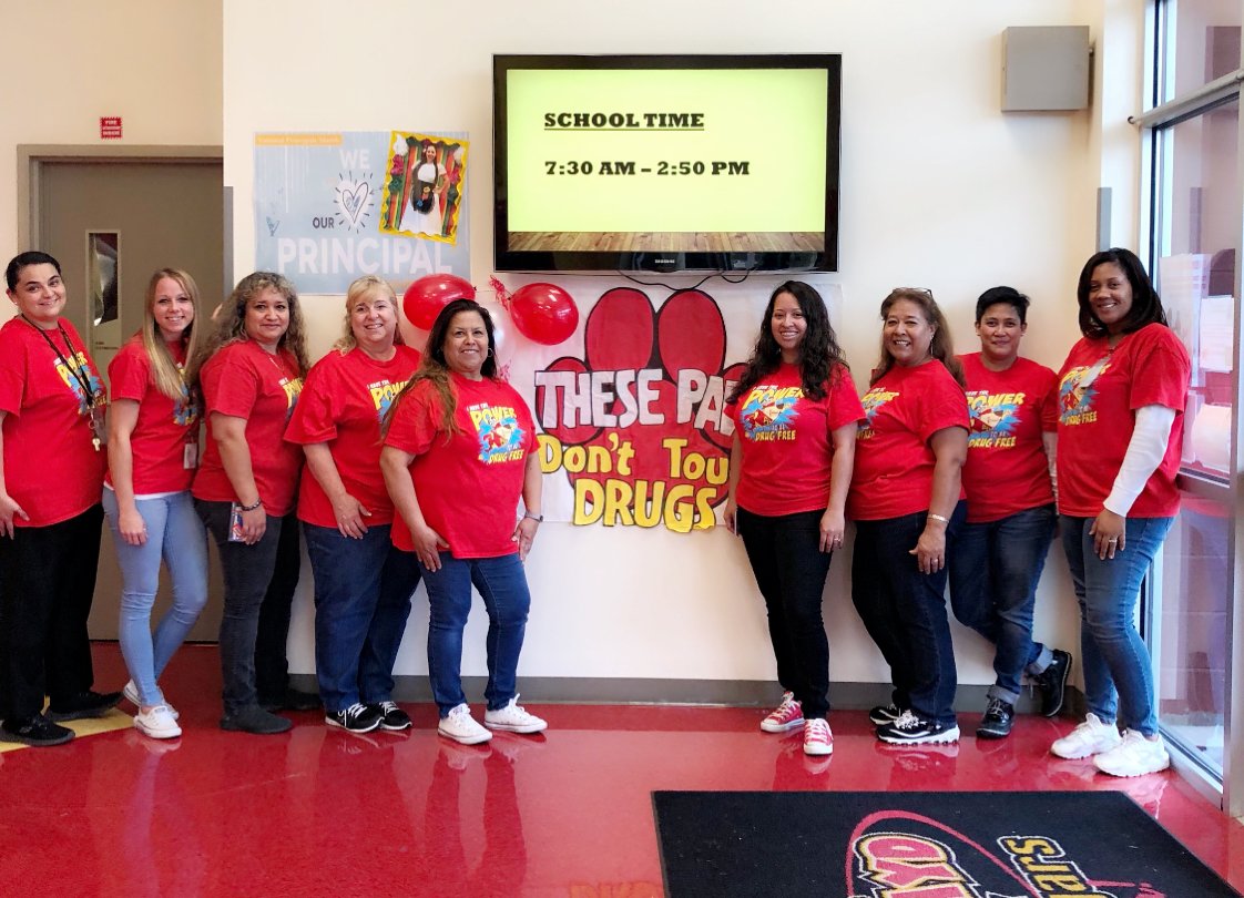 Team Incredible sporting our being drug free t-shirts! #redribbonweek