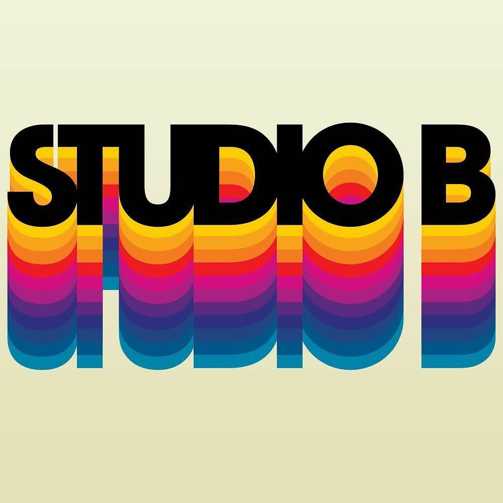 TheSecondCity's tweet photo. Watch the first 3 episodes of the new @StudioBSeries, brought to you by some familiar Second City faces past and present! ➜ https://t.co/iCtTWUMkjk https://t.co/57clhyUBSE