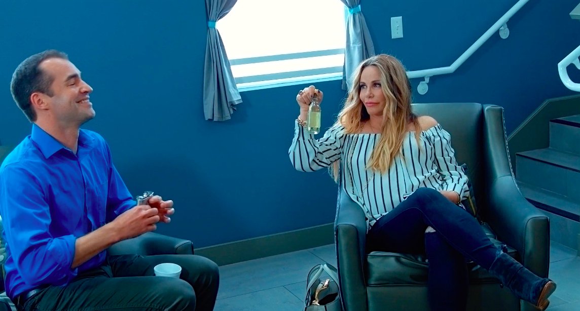 TimOLearyOnline's tweet photo. It's the day of the show, y'all! The first season of @MomsAnonymousTV is now live! This is a still from one of my favorite scenes with @Tawny_Kitaen!

#momsanonymous @L1Entertainment @AllieRivera @Robertrice87 @bryanbrewer8 #moms

Here's the link: https://t.co/VSDXACq9yF https://t.co/JoRmJ9xciq