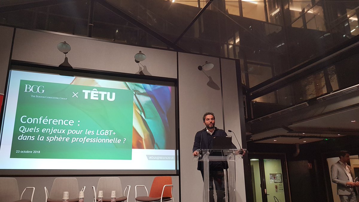 Mystic_Cayman's tweet photo. Et big up à @RomainBurrel @TETUmag @BCGinFrance pour la présentation et l'animation de la conférence #Outatwork2018 #tetumag #EmpowermentLGBT https://t.co/zRAQWQ0r4d