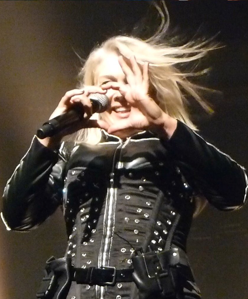 MM68DK's tweet photo. @kimwilde For me & @Tina_denmark it was such a pleasure to se you & #wildeteam in Bremen Bochum Hamburg. So much power👽 energy🛸 amazing ligths🚥 and fantastic songs. All was unforgetable. We enjoyed & loved every minute🎤🎸🎹🥁. Lots of ❤️ - Yours from Denmark🇩🇰, Tina & Mette😊 https://t.co/C1IZBmRFeC
