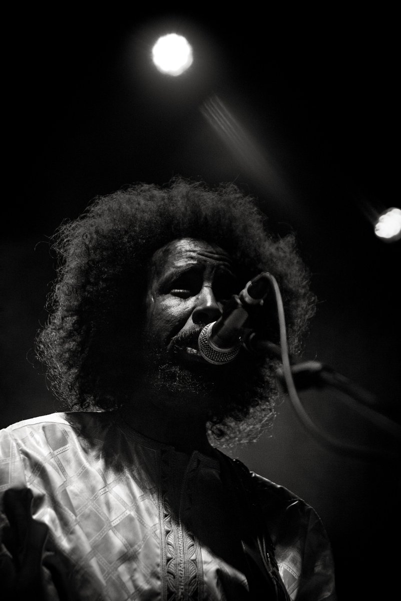 midnightcapt's tweet image. 26th concert of 2018, october 19th @dekreun w/ @wildewesten  Brussels @JauneToujours et le groupe malien @Tamikrest bringing the heat of the sahara to Kortrijk. Pics by kaylacombe.com