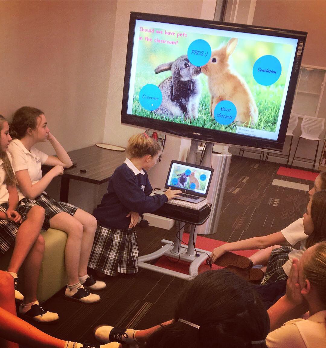 ashlibrary_ms's tweet image. 7th grade students share their arguments and research on #controversialtopics using @prezi !! @ASHRosary