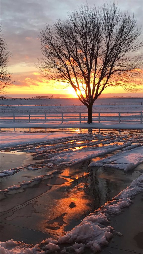 stetson_04's tweet photo. @midwestern_ope Sioux Center, Iowa https://t.co/uTmZ4E7AKI