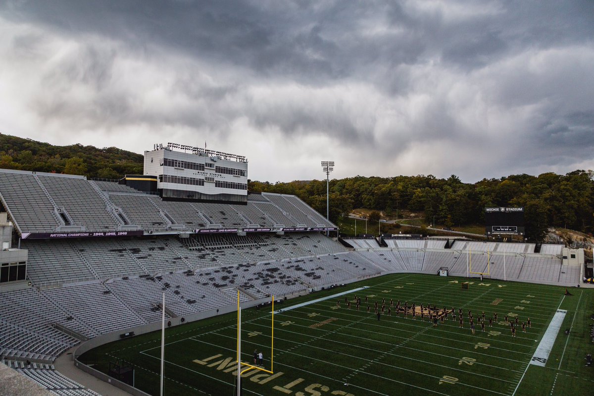 ArmyWP_Football's tweet image. The big stage.

#BeatEMU
