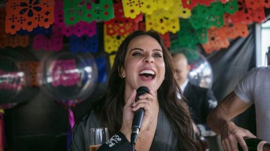 PeggyVargas's tweet photo. Te mereces lo mejor @katedelcastillo este y todos los días de tu vida. ¡Feliz cumpleaños mi reina! 💚 ¡Sonríe siempre! https://t.co/xvPGcO0922