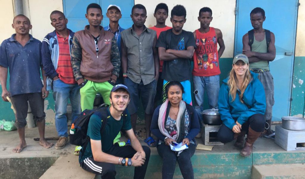 piccmadagascar's tweet image. Student Research Makes the Case for Improved Cookstoves bassconnections.duke.edu/about/news/stu… #madagascarnews #cleancookstoves #cleanenergy
