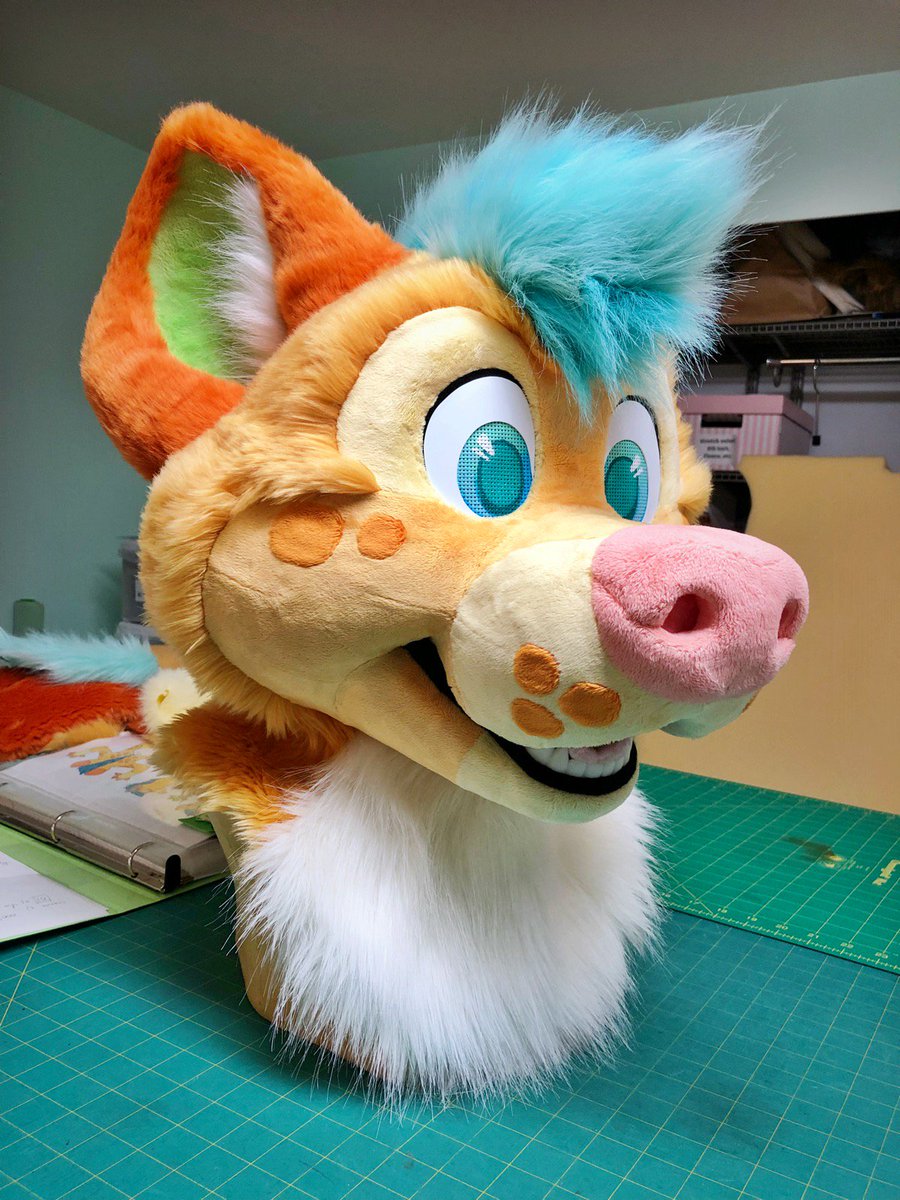 8FootRabbit's tweet photo. Snoot incoming...the hyena auction is now live! This auction is for a full costume with a custom bodysuit made to fit you! The auction closes Nov 3 at noon Pacific time. DMs open for questions. Take this good sweet friend home with you! ☀️🌊🌴
https://t.co/PVB7U1Wap5 https://t.co/JI8aPW2Edf