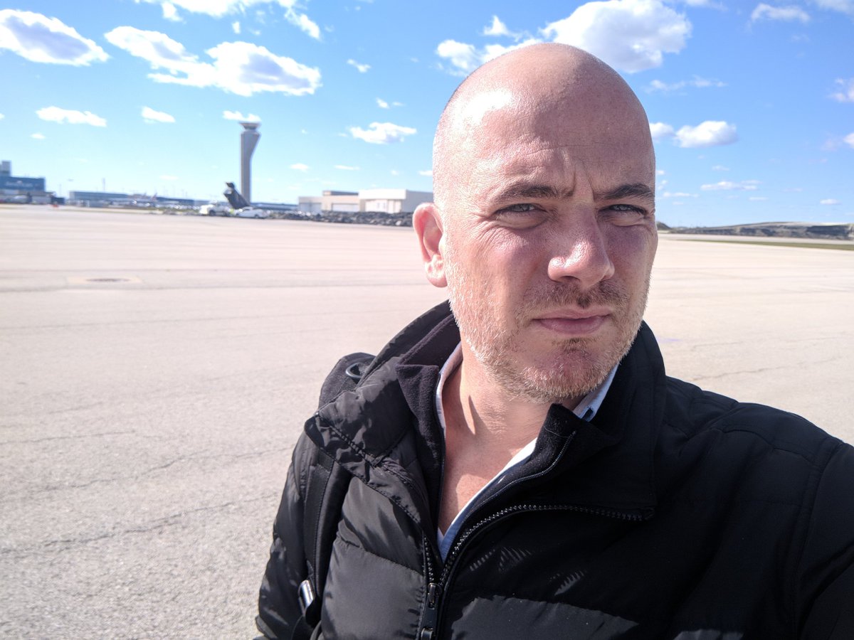 #UAS demonstration at <a href="/ORD/">ORD</a> amazing day!! With <a href="/AeriumAnalytics/">Aerium Analytics</a> flying the robird from @CF_Solutions #innovation #safety #future