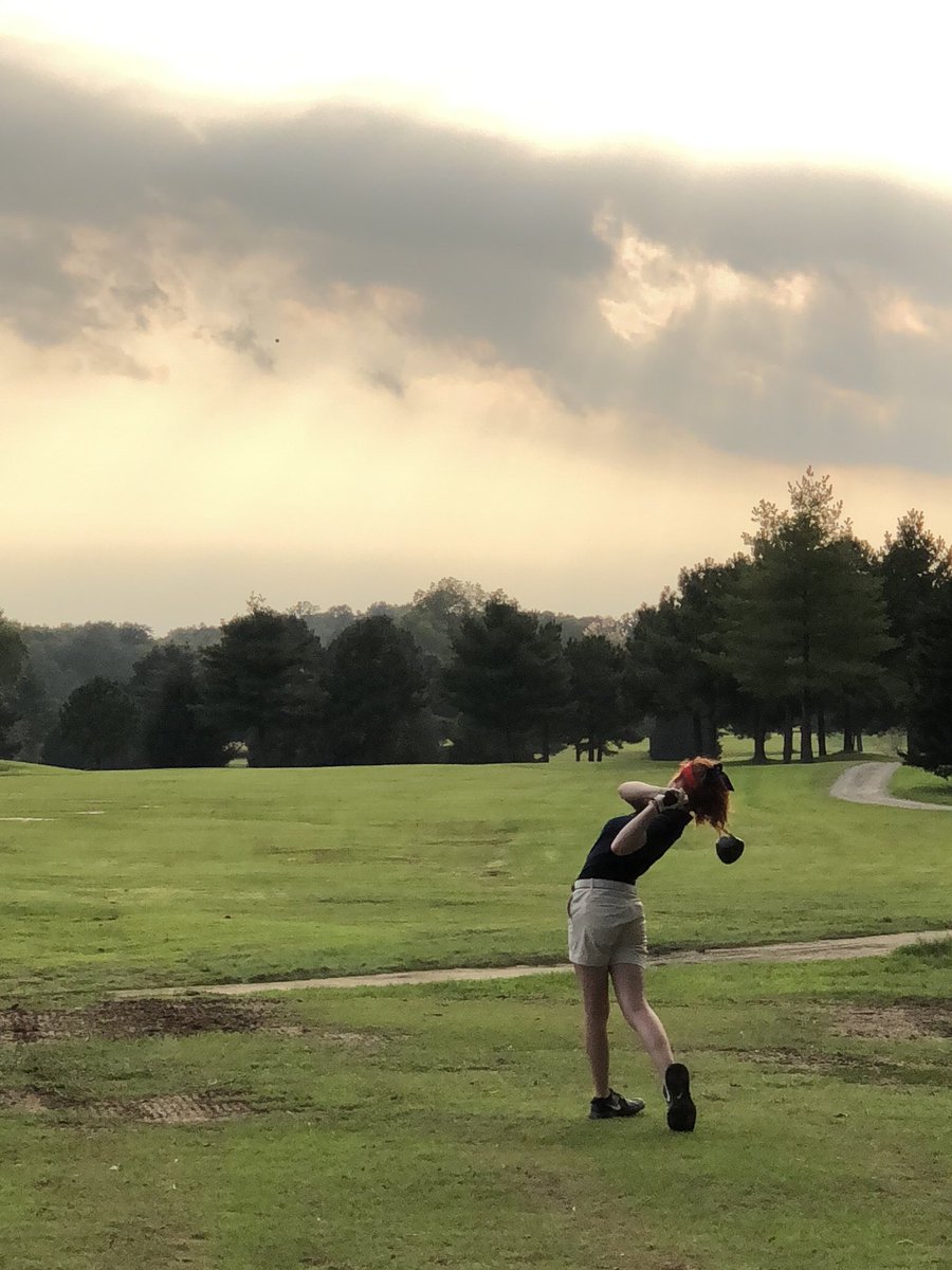 PH_GolPH's tweet photo. Congrats to Jessica on shooting a 75 and coming in 3rd at states!! https://t.co/b5KVXSlN07