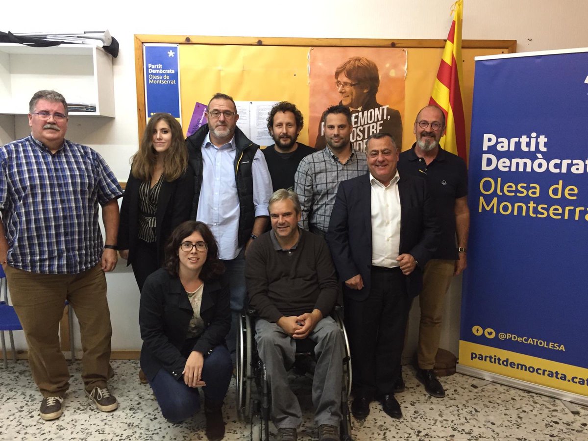 PD_BaixLlob's tweet photo. Felicitats a @xaviaide per haver sortit escollit en les #primàriesPdecat de @PDeCATOLESA
#sumemTots
#SumemTotes
#somPdecat https://t.co/zGHRiS0TTl