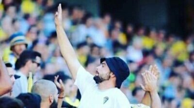 CanyerosCBrava's tweet image. Por una temporada (nuestra @UELlagostera descendió a #2aB) no pudimos encontrarnos con el @Cadiz_CF y su gran afición en #2aA. Hoy el maldito cáncer se llevó al gran @BAGUETTECCF😢 El alma mater de las @BA1982Oficial. Nos hubiera gustado conocerle. Mucho ánimo #FamíliaCadista💛💙