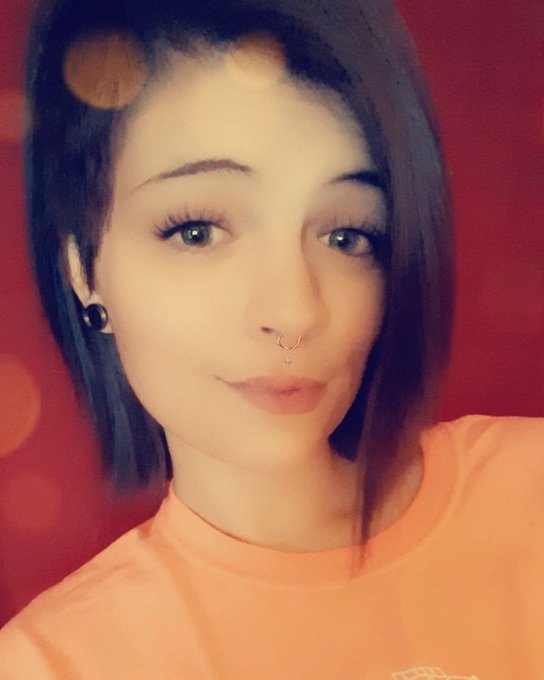 🙂😏 https://t.co/x4gLDPhzlT