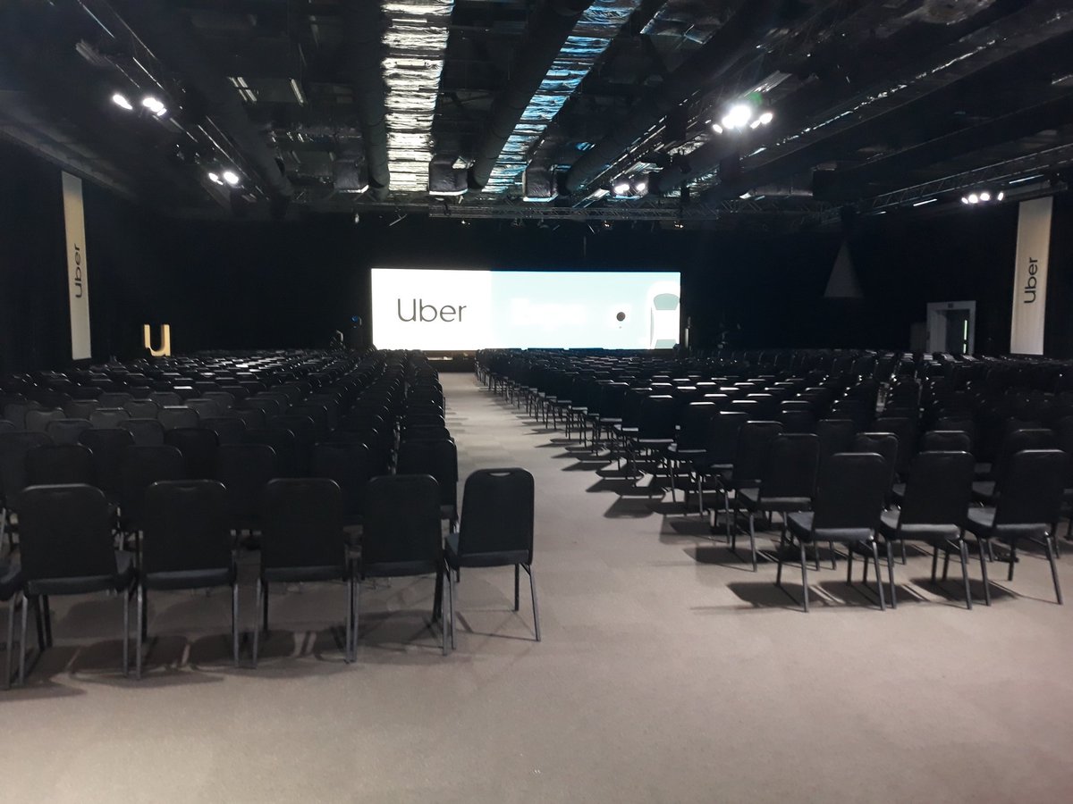 Great day at our biggest ever driver expo in London. We made an announcement that Uber in London will be fully electric by 2025, and facilitated hundreds of engaging interactions with our valued partners in the open area. We also had @dkhos in the office! #AtTheForefront