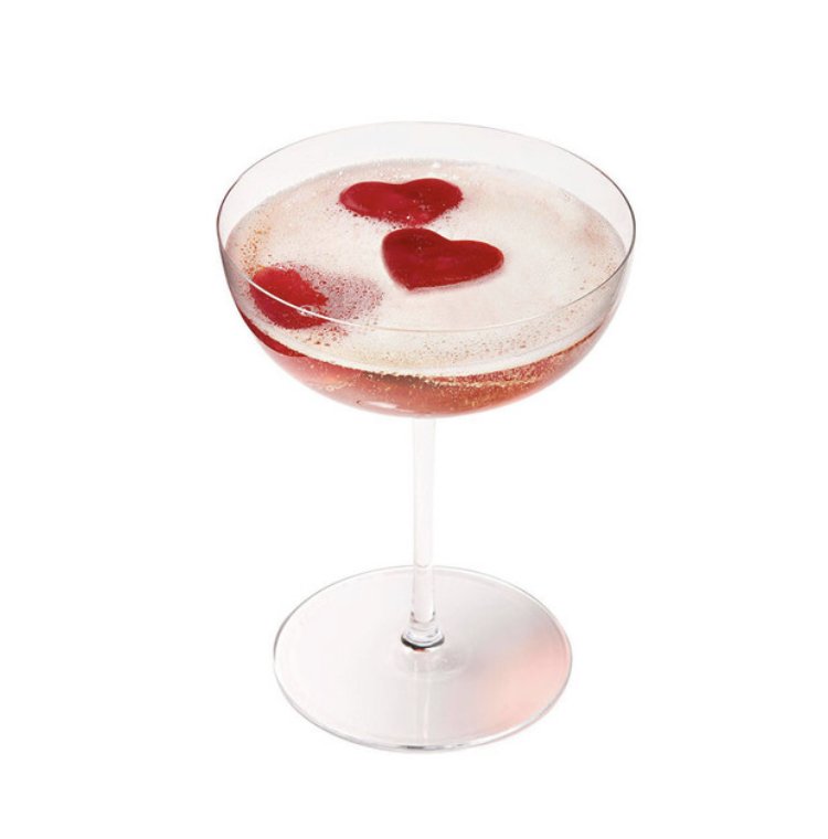 PerfectWedding's tweet photo. Try freezing cranberry juice in heart-shaped trays for a fun pop of color in cocktails. More โcoolโideas on the #perfectweddingguide Facebook page today. #punny https://t.co/iUe4ZpRlHH