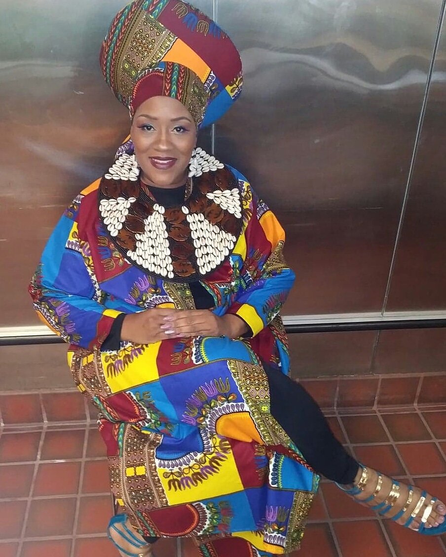 anderzonk007's tweet photo. 2018 Headwrap Expo 
#headwraps #blackbeauty #michiganmodel #queendom #beautiful #plussizefashion  #kloveanderson https://t.co/ElBA3dAmZY
