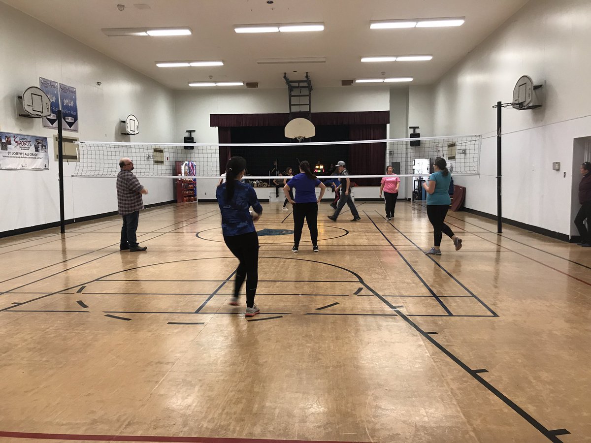 SJAG2's tweet photo. Staff versus Students volleyball! We had a great game @SJAG2 https://t.co/JXVs9cFytn