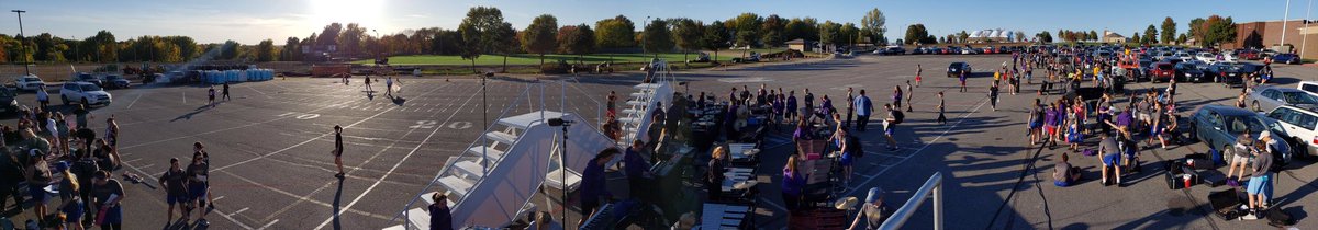 GRegiment's tweet photo. Last parking lot rehearsal! No more moving your cars from the band practice area! #GReatToBeHere #GR2018 #NewPracticeField #WeAreBSSD https://t.co/gB2IIEKUXt