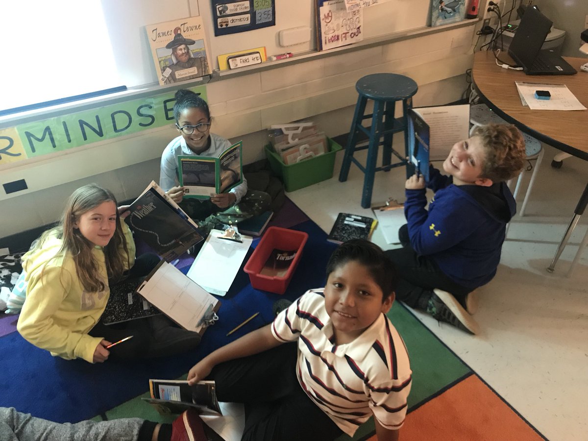 MBParks_'s tweet image. We are EXTREMELY excited to start working in research groups to research natural disasters.  #fourthgradefun #learningisdoing #weareREADERS