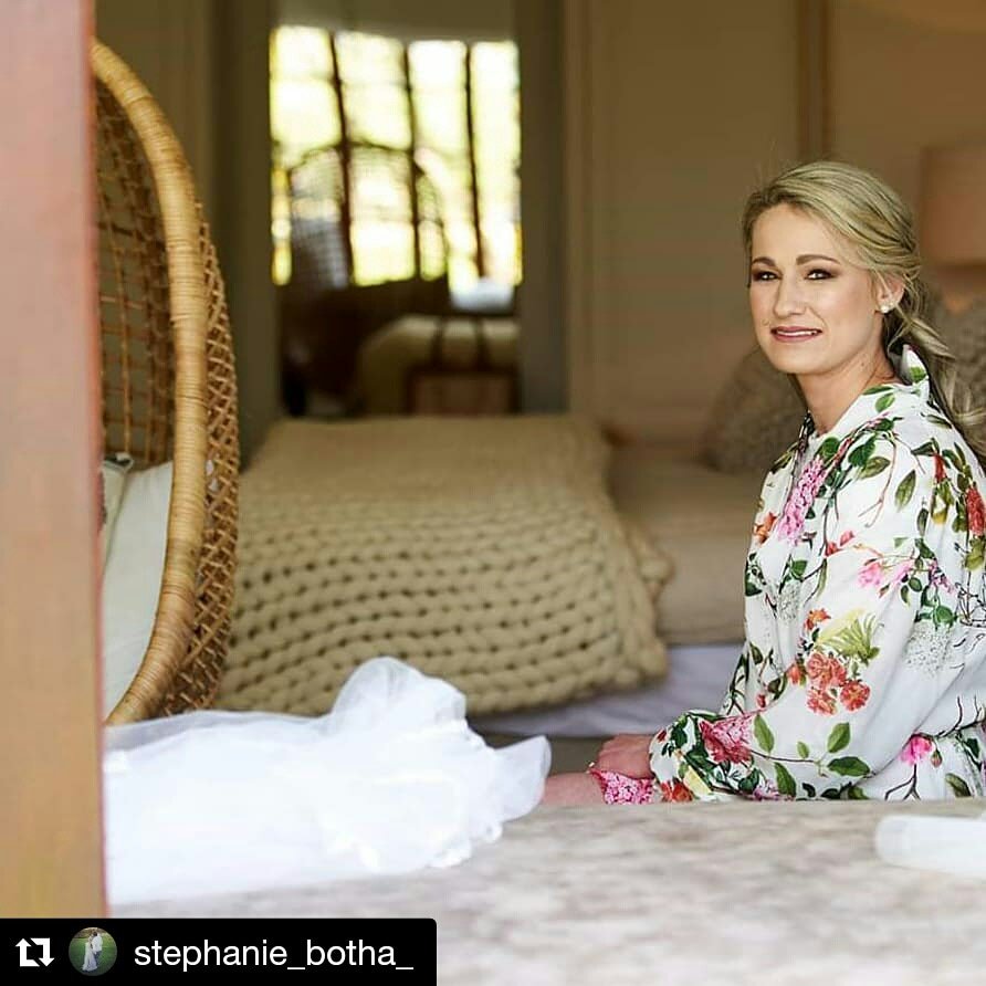 Isn't @stephanie_botha_  lovely in our floral robe ready to take on her bridesmaid duties along side her dearest friend the Bride. 

#bridesmaid #duties ##weddingvibes #gettingreadyrobes #hairandmakeup #bridalparty #proudlyza🇿🇦 #oneboutiquestore