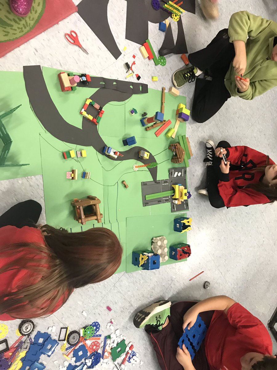 nankr1120's tweet photo. SUCCESS! Rated M for #MAKER Ss bring Social Studies to life by designing rural, suburban, and urban communities 100% engagement for the WIN! @DrJacieMaslyk @Vikings_Super @JustinAglio @PrincipalKKane #Nan3EDU #globalmakerday2018 #LittleVikingEDU #remakelearning https://t.co/9u3i79wkxQ