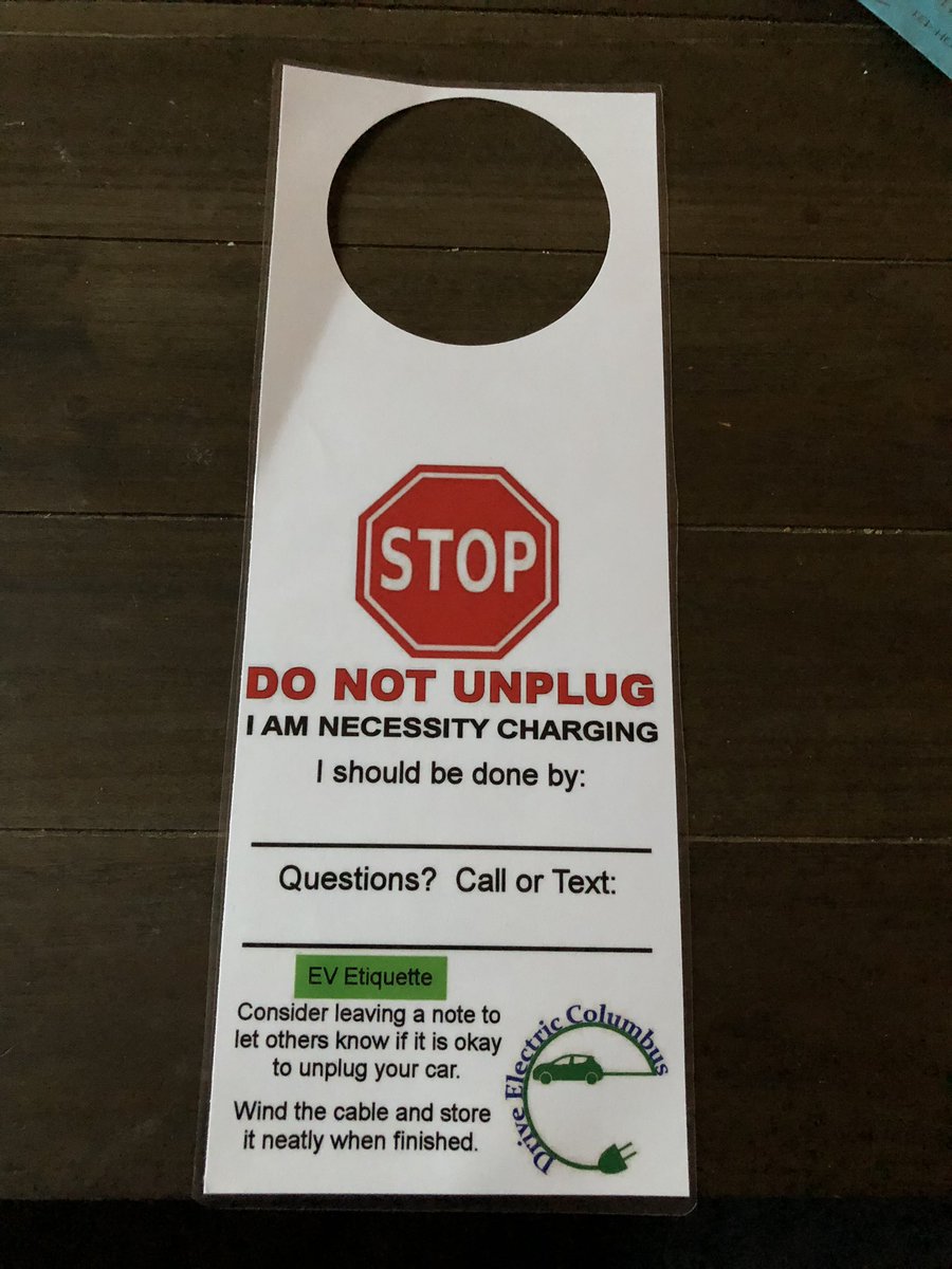 TMCEVD's tweet image. A huge thank you to @DriveEVColumbus for my very own public charging mirror hang! This was a great idea by them to let other #EV drivers know if it’s okay to use the charger you’re currently on.
#ElectricVehicles
#ElectrifyAmerica
#DriverElectric
#OkToUnplug
#TMCEVD