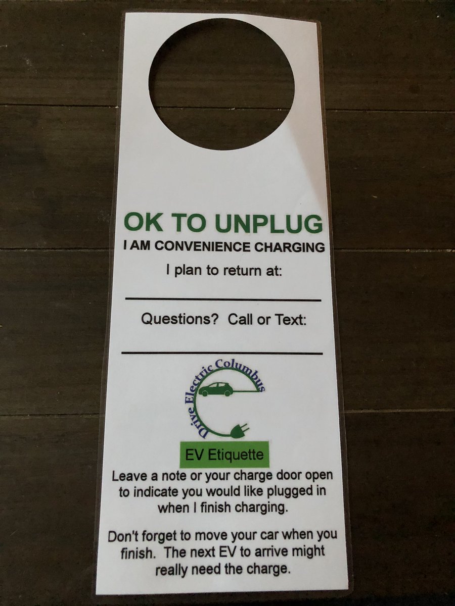 TMCEVD's tweet image. A huge thank you to @DriveEVColumbus for my very own public charging mirror hang! This was a great idea by them to let other #EV drivers know if it’s okay to use the charger you’re currently on.
#ElectricVehicles
#ElectrifyAmerica
#DriverElectric
#OkToUnplug
#TMCEVD