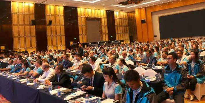 JackSewing's tweet photo. 【Jack】Jack 2018 Global Distributor Conference holds successfully
https://t.co/P4Pgw9qKLE
On October 21st, the annual Jack Global Distributor Conference was held in Taizhou International Hotel.
#Jack #2018GlobalDistributorConference #sewingmachine https://t.co/dD4nhkRte0