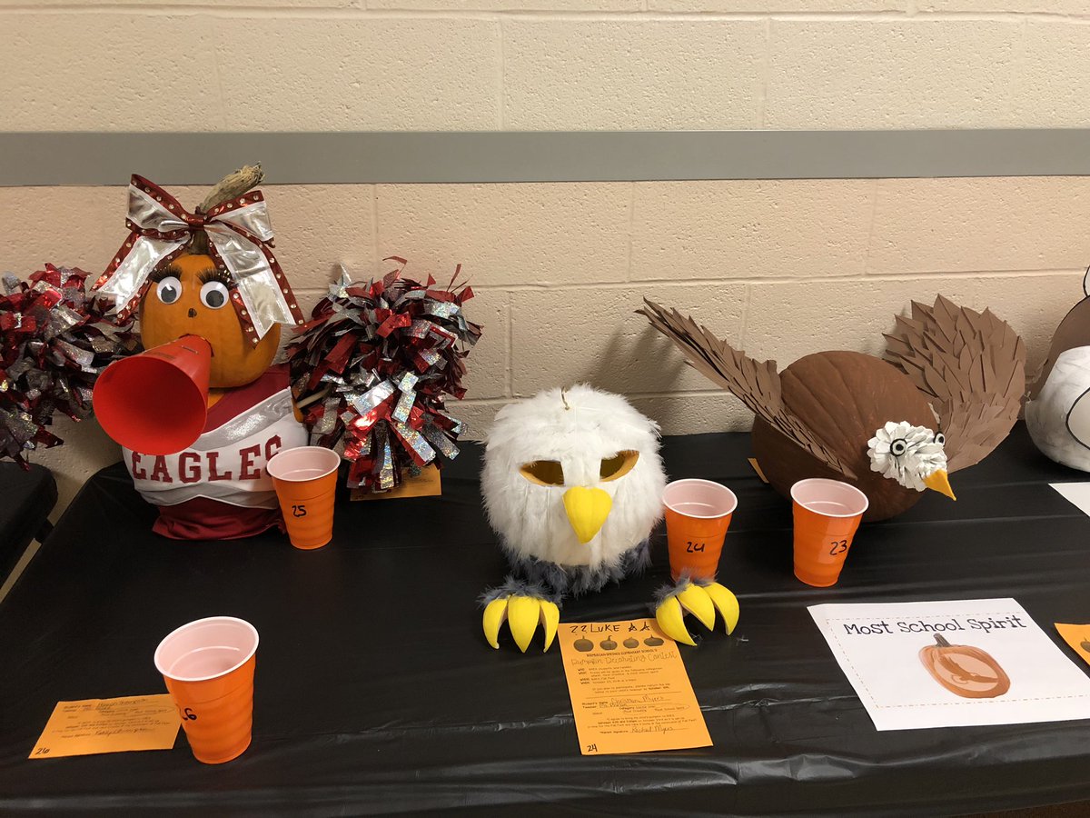 BSES_Eagles's tweet photo. Pumpkins! #BSESFallFest https://t.co/3QFqdAWbve