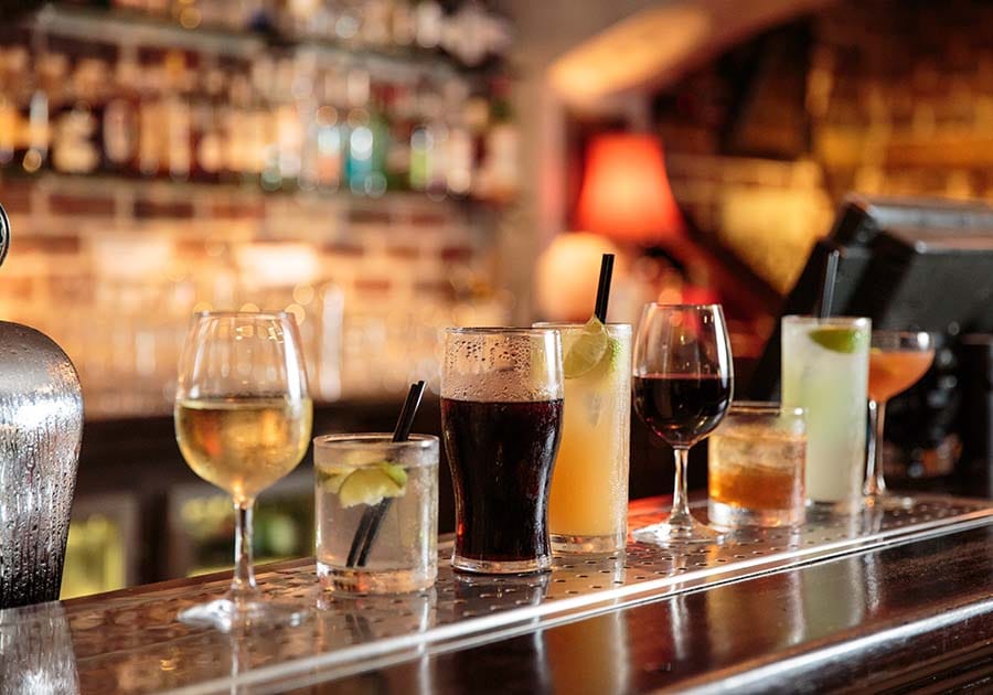 Are you excited for Aussie Drinks? Our team certainly is! We look forward to meeting you this Friday at the Sky Dome bar for a casual networking night and lots of prizes up for grabs to support our charity partner Shanghai Roots and Shoots. ow.ly/xrUt30lXolA