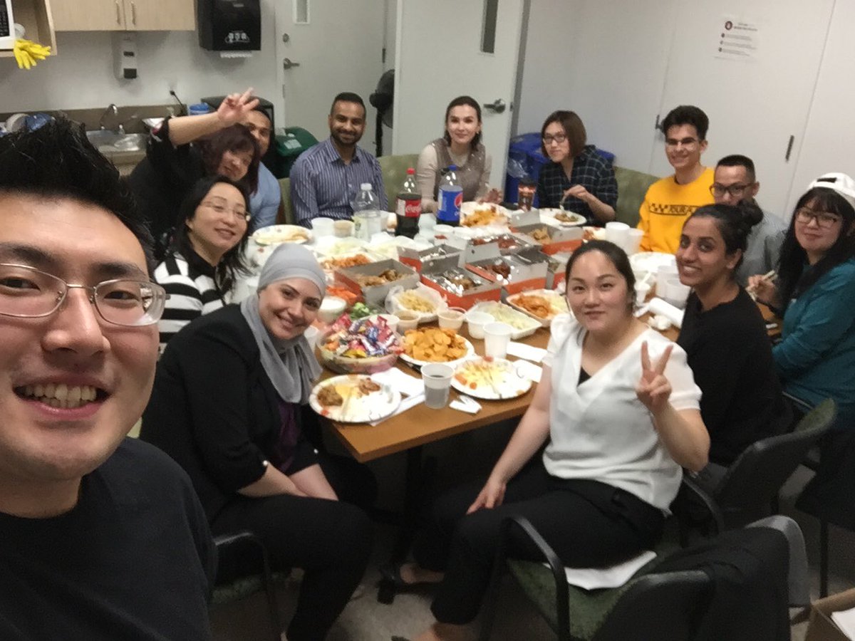AngelaKim511's tweet photo. TD Austin branch getting ready for #futureready #teamwork #legendary Happy Tummies! @johnjejang @BruceGray_TD @MauroManzi_TD https://t.co/zRHQvANq0d
