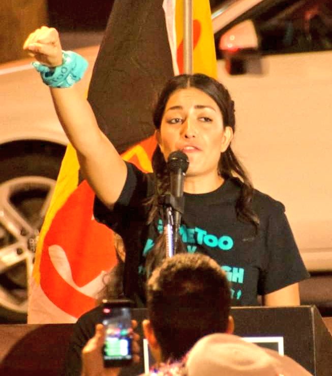 Compassioning's tweet image. @Alyssa_Milano Happy Tuesday A&amp;amp;M😎

#AllyCheckIn: How ya feeling today (spirit, mind &amp;amp; body)?🙏

Thoughts on the #MeTooMarch2018 ally bandanas? Know anyone who'd like one? Offsetting event costs via t's &amp;amp; bandanas💜('survivor #empathy, offender responsibility, forward strategy')