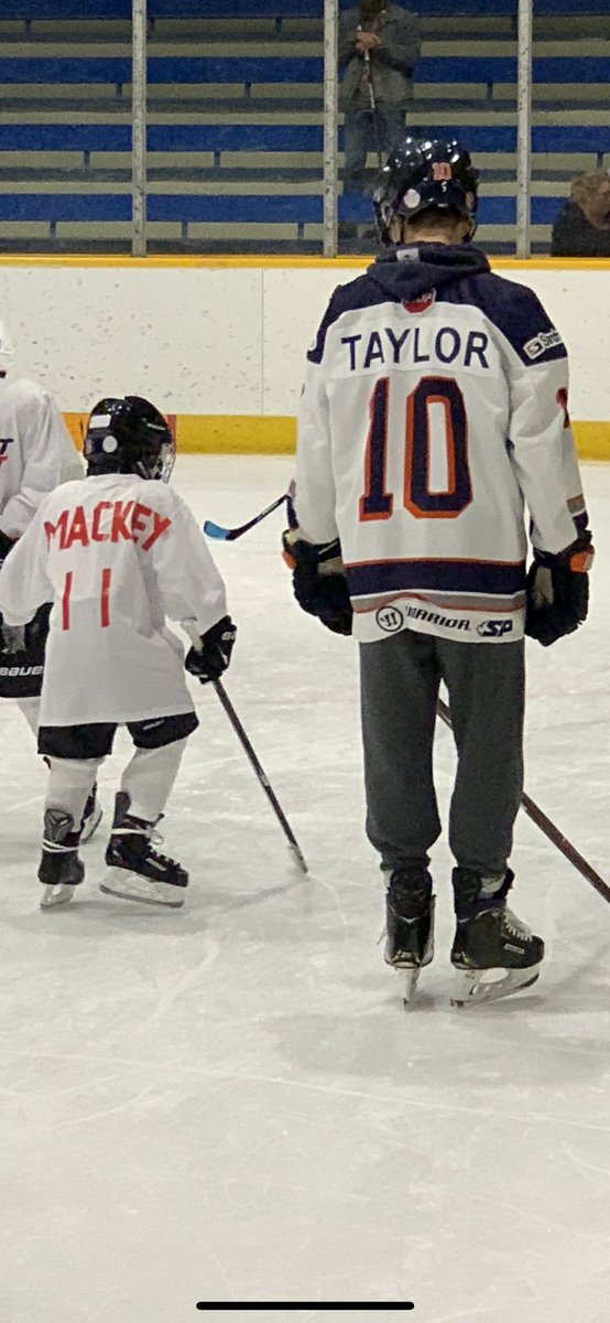 ktsurprise's tweet photo. Proud Dad.. Son giving back to a Community and Sport that has been very good to him... nice work @Ashton_taylor09 ! https://t.co/6jJukoxV8a