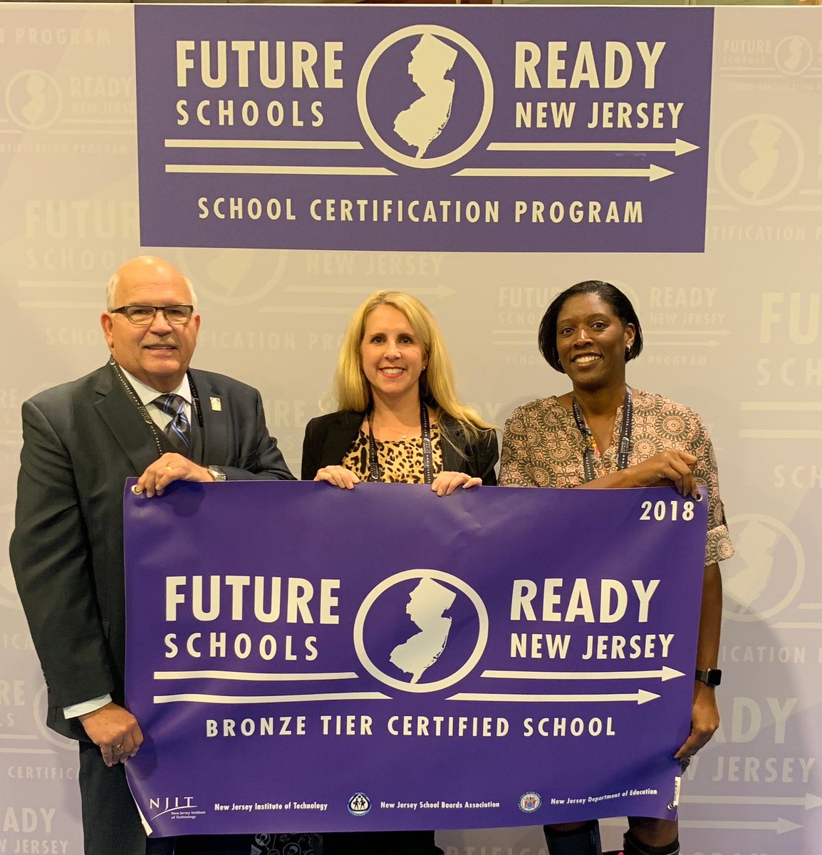 DrMelWilliams's tweet photo. So proud of our district becoming a Future Ready School! https://t.co/dfqkPcziUZ