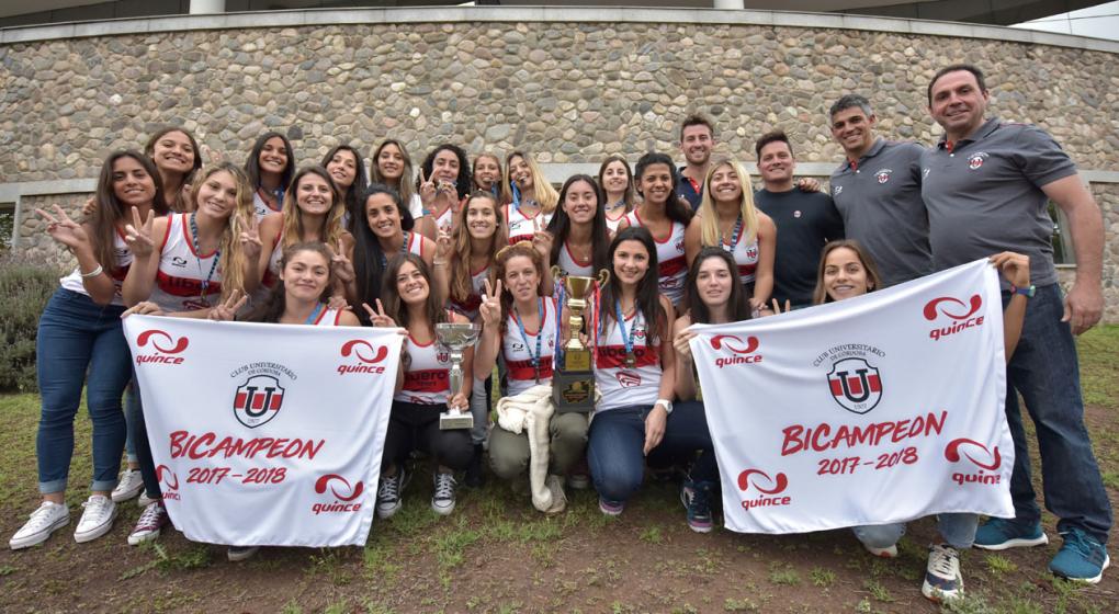 Quién es quién en Universitario campeón del Oficial Damas "A" 

mundod.lavoz.com.ar/hockey/quien-e… via @MundoDcomar 

#HockeyCba