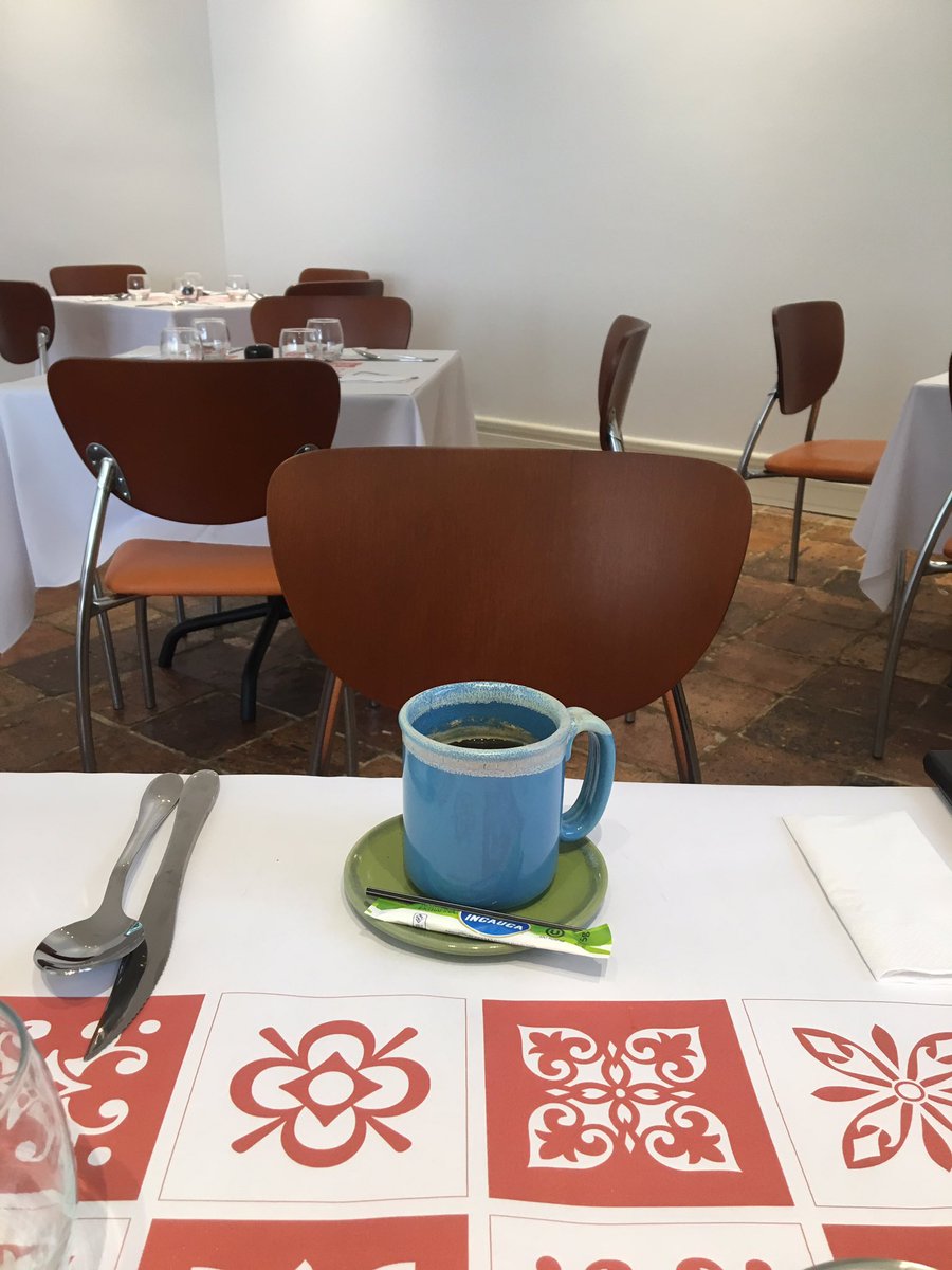 EthelSeguraD's tweet photo. Hoy dimos apertura en @uniandes a #VillaPaulina con un novedoso reforzamiento estructural. La restauración mural podrá apreciarse durante los siguientes meses y el restaurante estará a cargo de @escuelatallerbo con gastronomía colombiana #PATACOL Patrimonio Alimentario Colombiano https://t.co/z6mhkiC5Dq