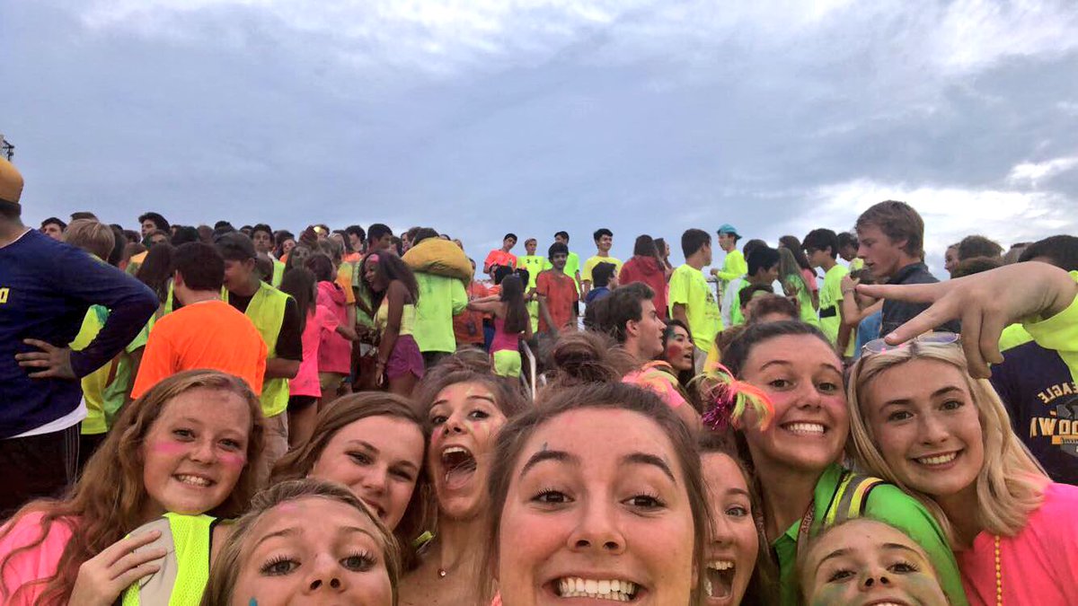 gracescariano's tweet photo. GC WANTS THE BANNER!!!!! #zone8 #2015repeat @WISH_TV @ACwishtv https://t.co/DDYwHeBarh