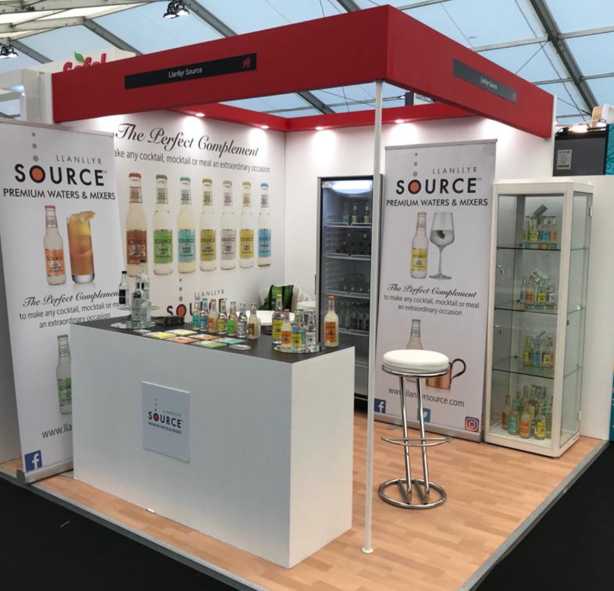 LlanllyrSource's tweet photo. We're ready to mix it up at @sial_paris!
Stop by Hall 5C Stand F178 for samples! #SIALPARIS
#NaturalSpringWater #CraftMixers https://t.co/oNS9UqsJlu