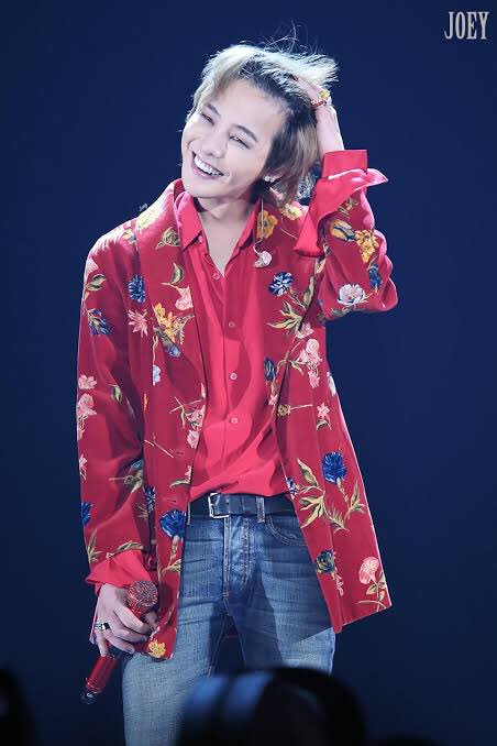 MikinaKosa's tweet photo. Sen en güzel insan ♥︎ You are the most beautiful human ♥︎ 너는 가장 아름다운 인간이야. ♥︎
#PleaseProtectGdragon #지디씨를보호해주십니다 #KingGDragon #GDragon #KwonJiyong https://t.co/HmnzEWyT6W