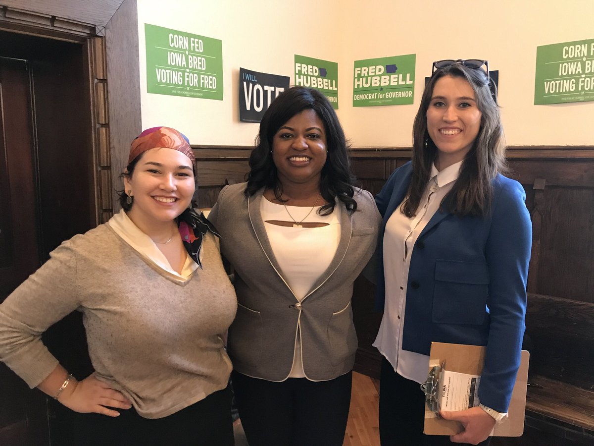 JulietaTurincio's tweet photo. “This blue wave is a figment of our imagination without us getting out the vote!” #AlwaysBeShifting #BuildItWinit #IApolitics #Region6NeverQuits https://t.co/BE4FAO0YJI