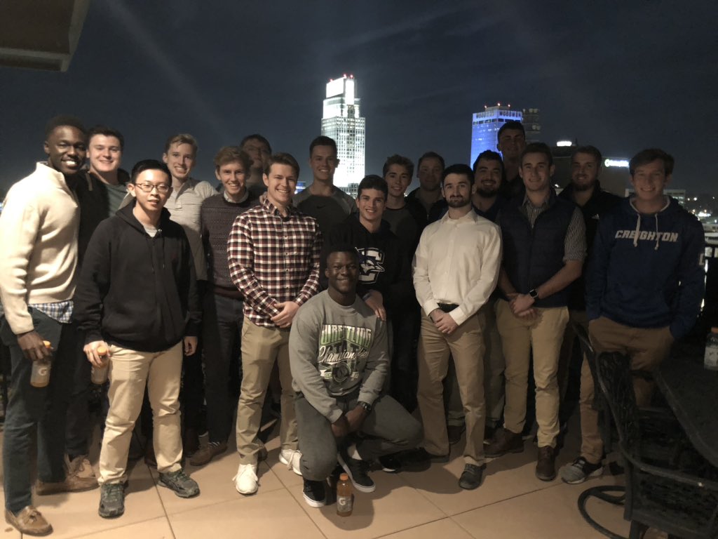 PresHendrickson's tweet photo. I enjoyed hosting the @Creighton students from my alma mater @Mount_Michael this evening for pizza and conversation about the university https://t.co/3p1xJaIEyu