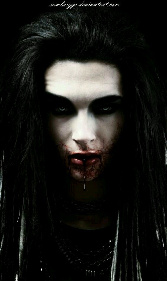SiriusRoleplay's tweet photo. >vampire secrets< https://t.co/irxAWQ8oBE