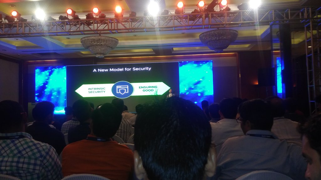 ready_kps9's tweet photo. Delhi #Vforum2018 begin with HouseFul Techies. Lets meet here @eroshotelnd @raminder01 @ankurbk2000 @imPranayk @eroztech @BSNagarajan @muradwagh @meetsonibhagwan @vmug_delhi Folks too. https://t.co/0euY5adUgO