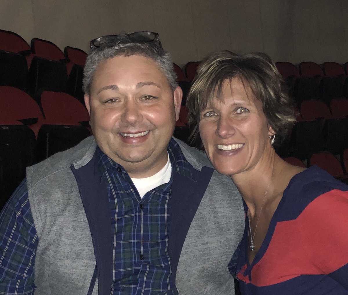hassell_joey's tweet photo. The #21stCCLCMultiState conference brought @grawson & me to Louisville, KY for #AfterschoolWorks. What a surprise to have @eltonofficial’s #FarewellYellowBrickRoad tour @kfc_yumcenter! Why not go? It was Elton John!!! I even ran into my @tosstn1975 colleague, @Mischelle_JOCO. https://t.co/p9Eh9hXf4q