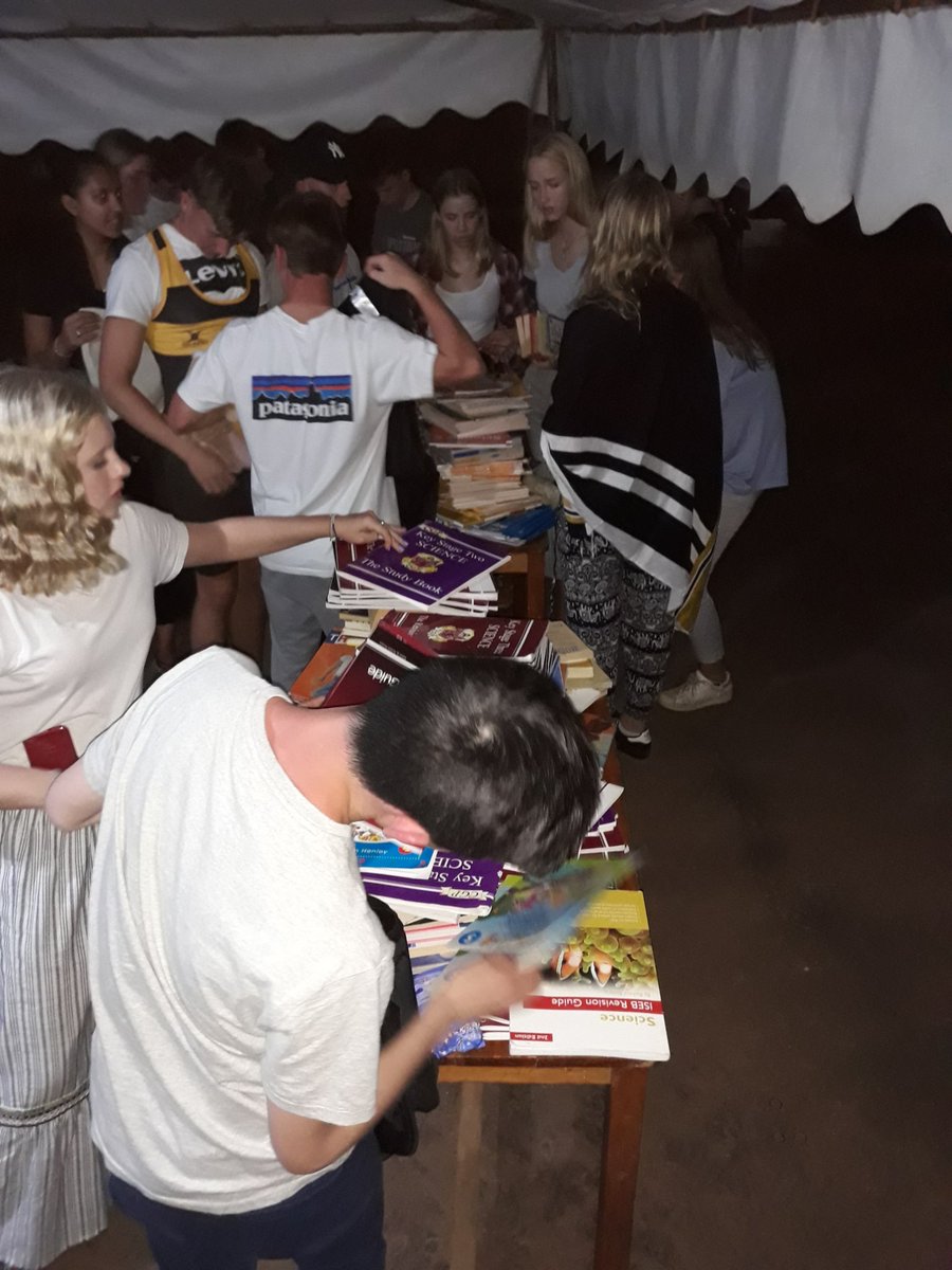 welly_raglan's tweet photo. Productive evening with @Welly_Orange separating 350kg of generous donations for primary &amp; secondary schools, sponsored children, home visits and a Children's rehab centre. Students followed by preparing lessons to teach at Nabukenya Primary School after a visit to a coffee farm. https://t.co/DSvCaMvIvh