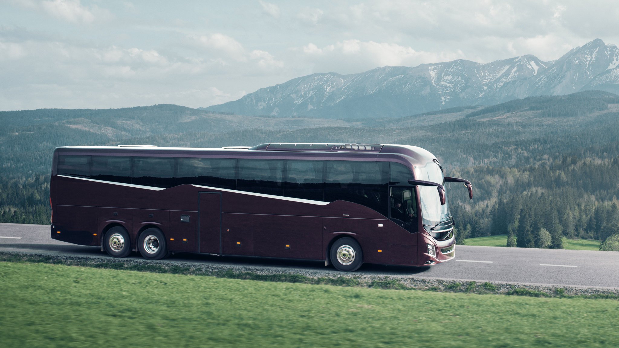 Volvo bus price in india 2018