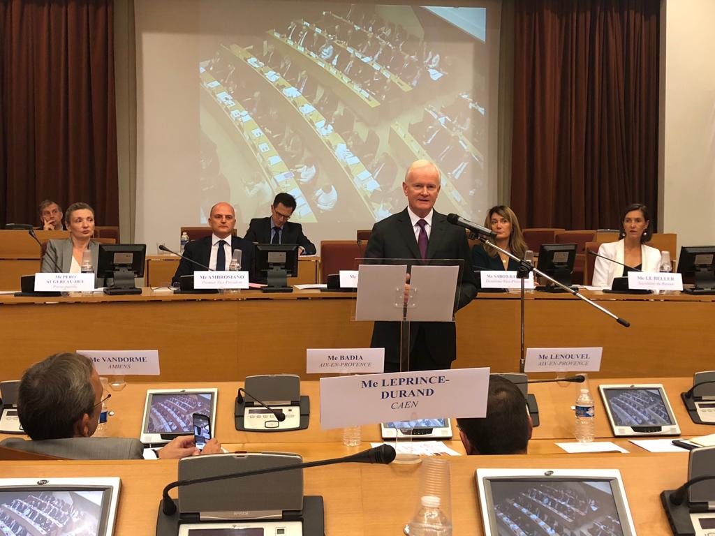 Notaires_CSN's tweet photo. #AGCSN | JF Humbert @President_CSN "Voici venu le temps d'un #notariat rénové qui ne se contentera pas d'appliquer strictement les nouveaux textes, mais qui demandera de nouvelles libertés pour favoriser son développement." https://t.co/jTxW8QcexY