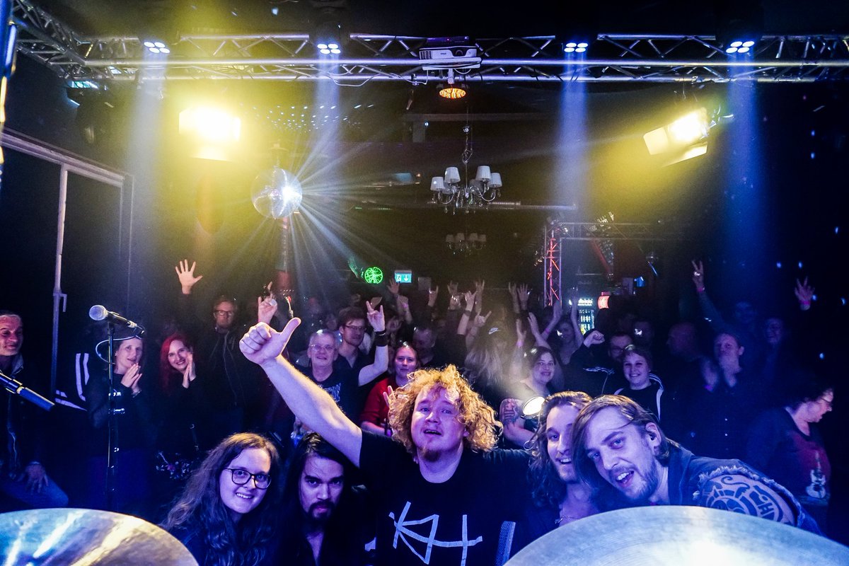 Grateful for everyone who where there at Maria's Ballroom saturday! Captured the night on camera 😁. #germany #kidharlequin #greatcrowd